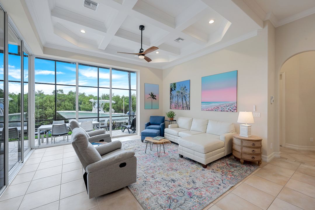 458 Spinnaker Dr, Marco Island, FL 34145