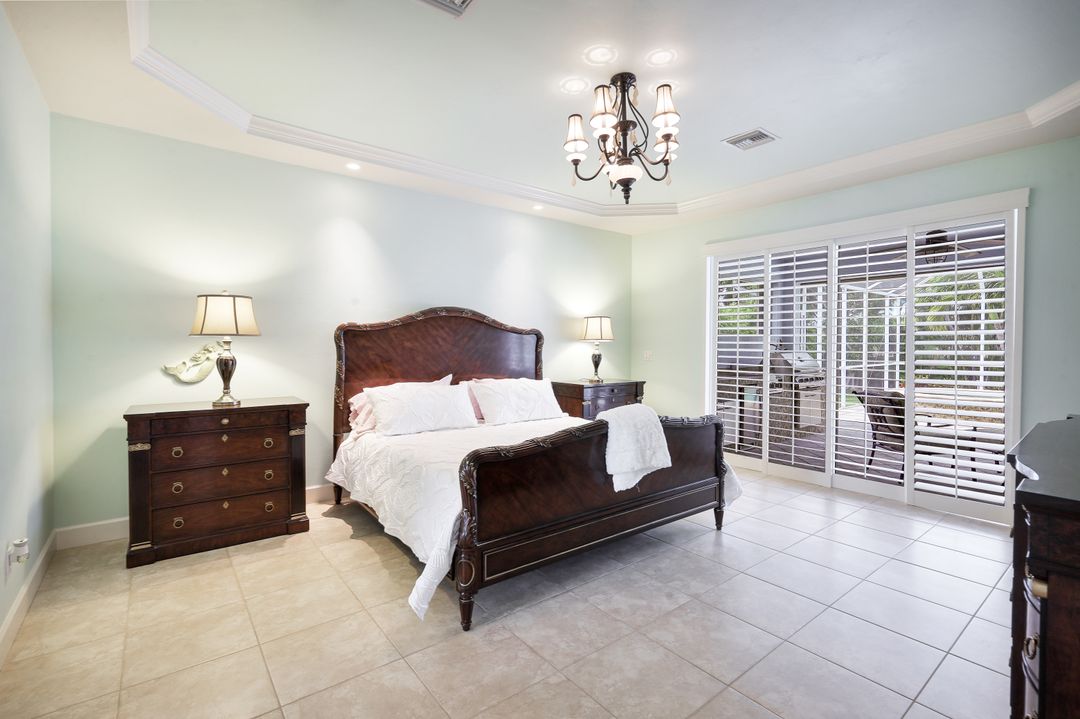 1416 Collingswood Ave, Marco Island, FL 34145