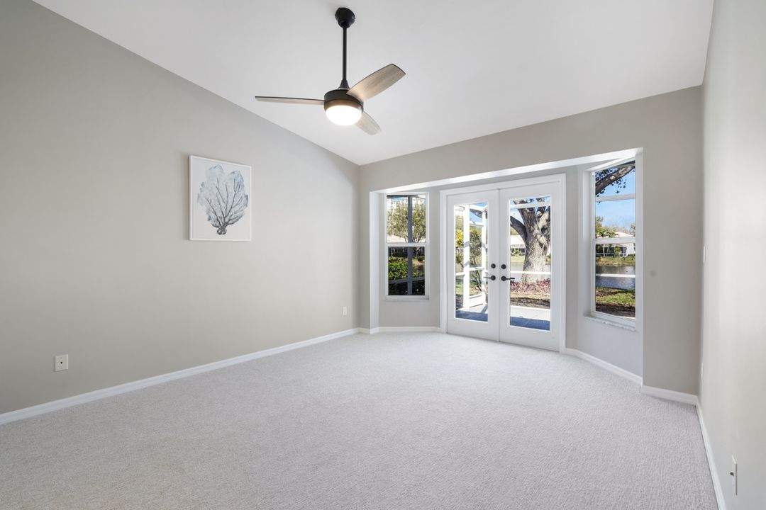 661 Captn Kate Ct, Naples, FL 34110