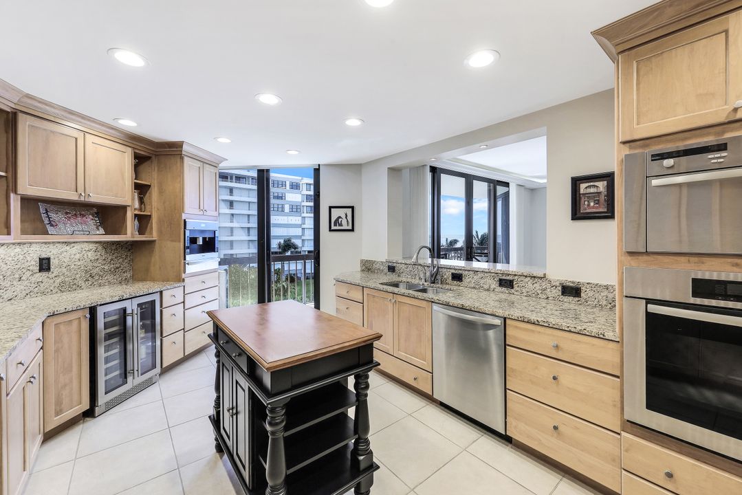 220 S Collier Blvd #403, Marco Island, FL 34145