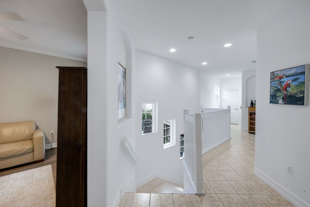 1277 Rialto Way #201, Naples, FL 34114