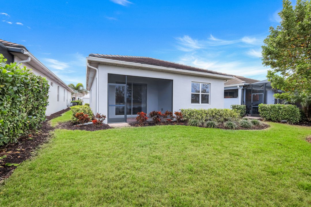 16717 Seasons Coast Dr, Bonita Springs, FL 34135