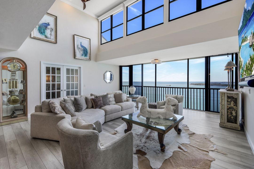 17080 Harbour Pointe Dr #12B, Fort Myers, FL 33908