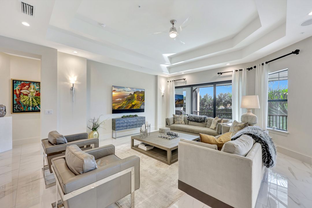 16350 Corsica Way #202, Naples, FL 34110