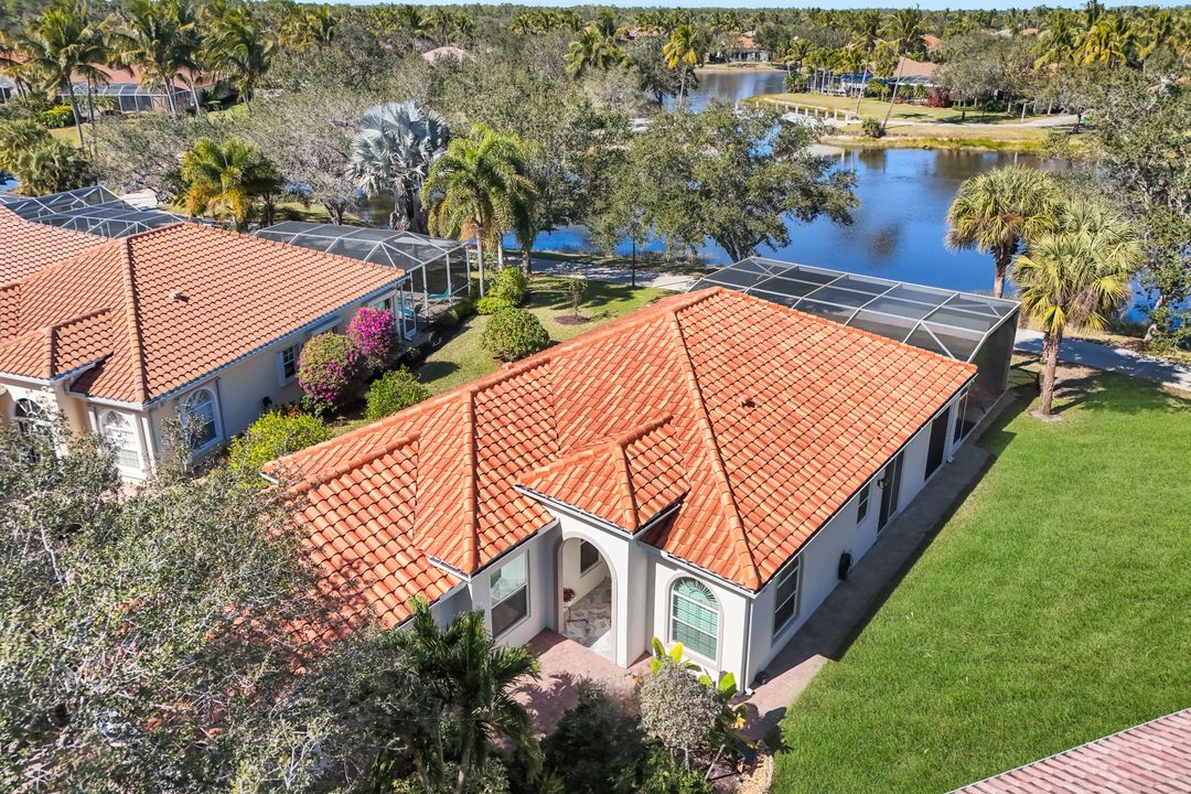 5343 Hawkesbury Way, Naples, FL 34119