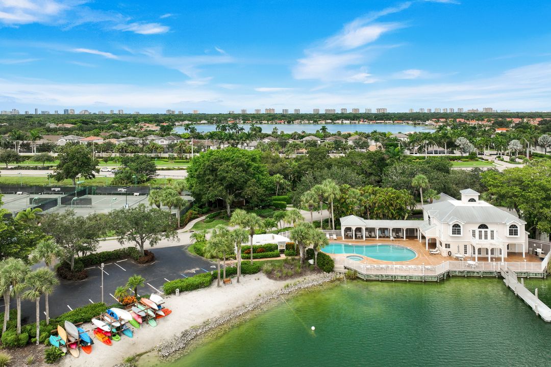 2731 Citrus Lake Dr #G101, Naples, FL 34109