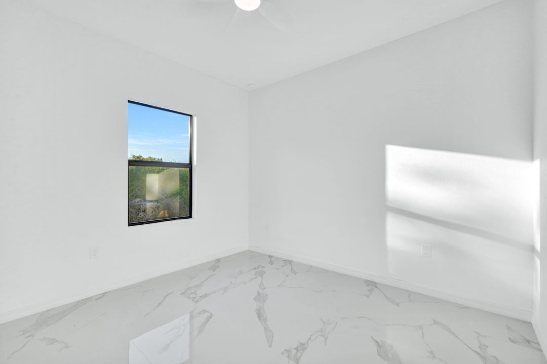 1237 Hillcrest St E, Lehigh Acres, FL 33974