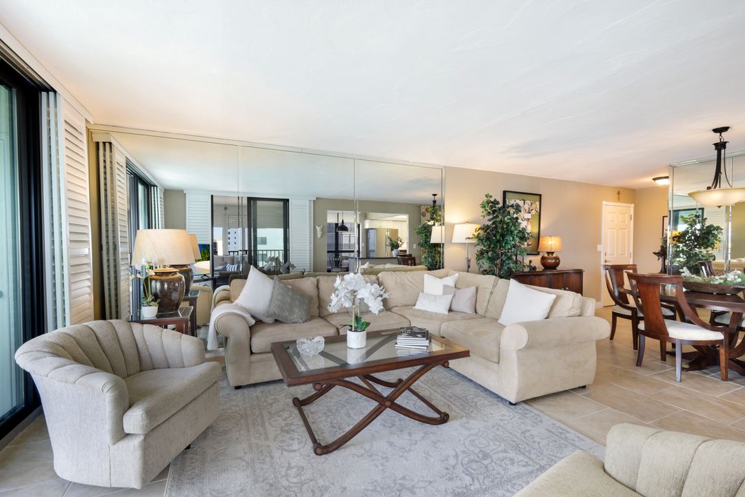 4253 Bay Beach Ln #7A, Fort Myers Beach, FL 33931