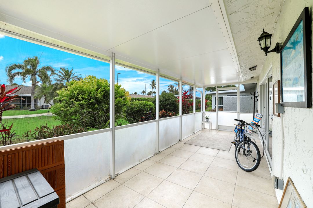 91 Glades Blvd #1, Naples, FL 34112