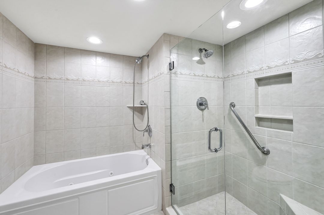 1080 S Collier Blvd #206, Marco Island, FL 34145