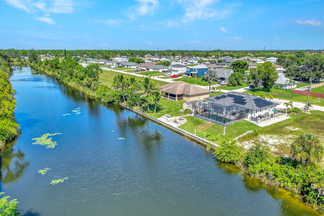 2906 NE 6th Ave, Cape Coral, FL 33909