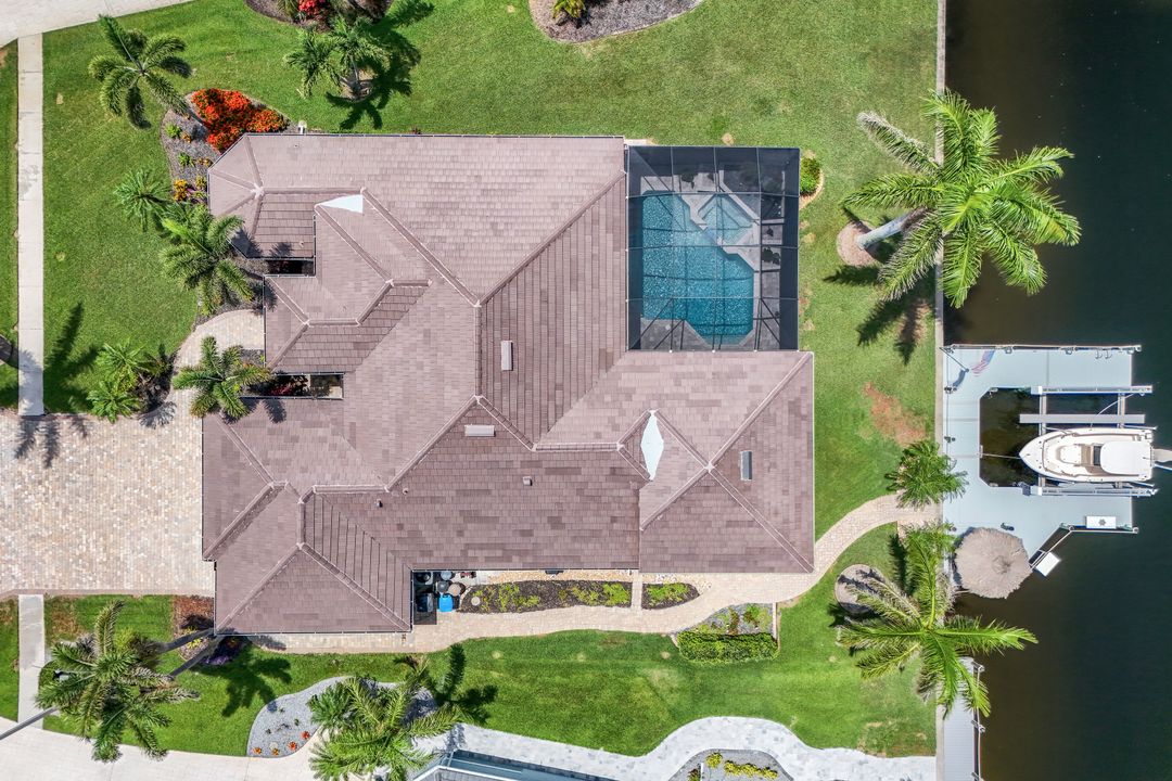 5606 Merlyn Ln, Cape Coral, FL 33914
