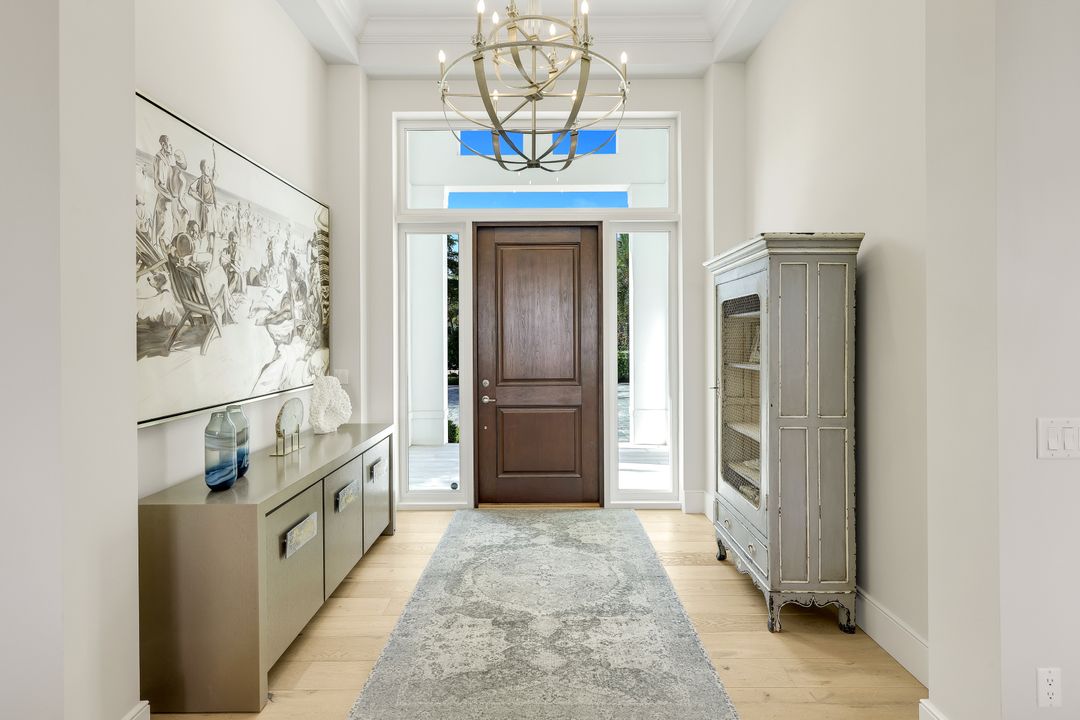 16415 Seneca Way, Naples, FL 34110