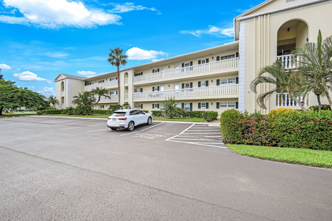 13551 Stratford Pl Cir #202, Fort Myers, FL 33919