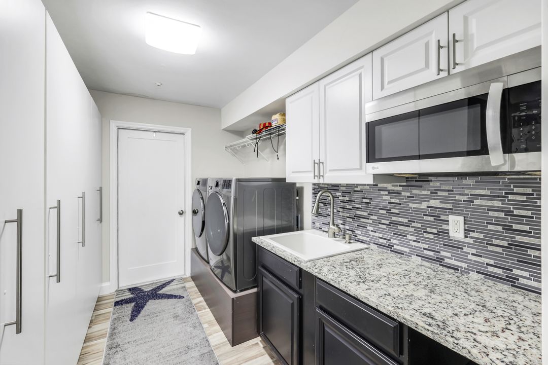 3653 Saybrook Pl, Bonita Springs, FL 34134