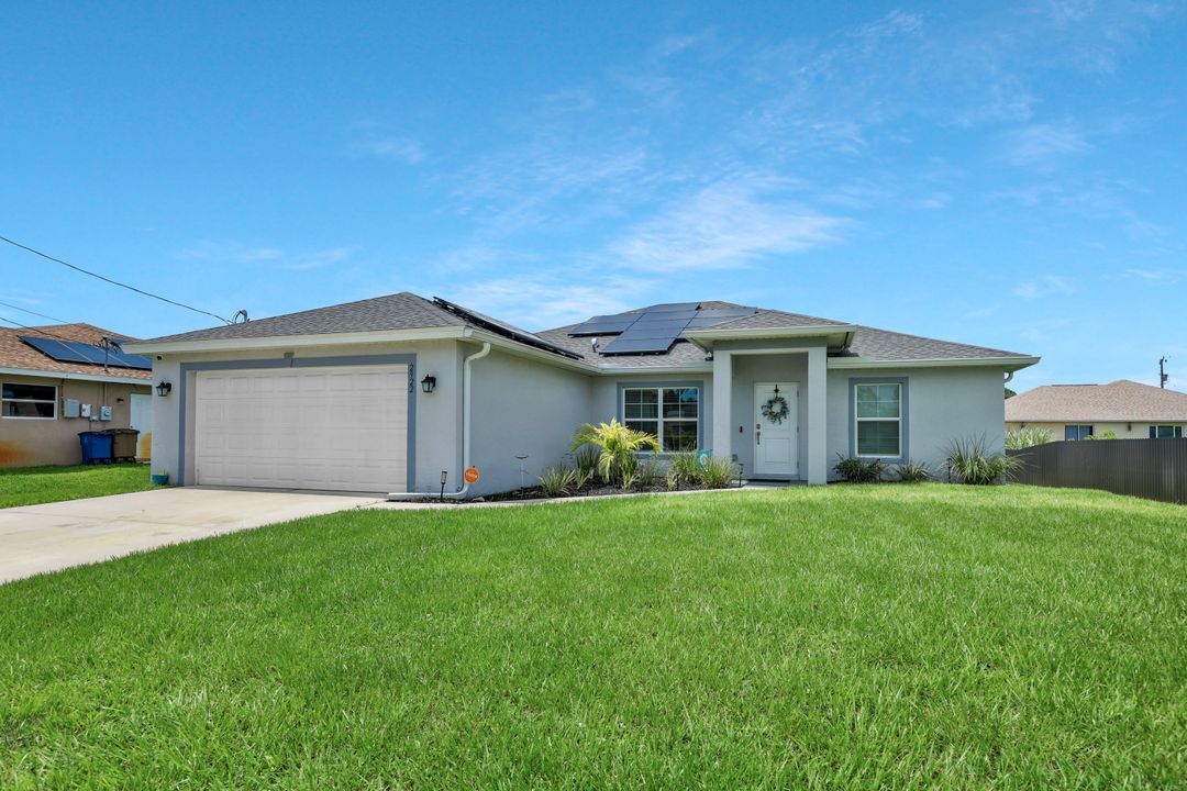 2922 20th St SW, Lehigh Acres, FL 33976