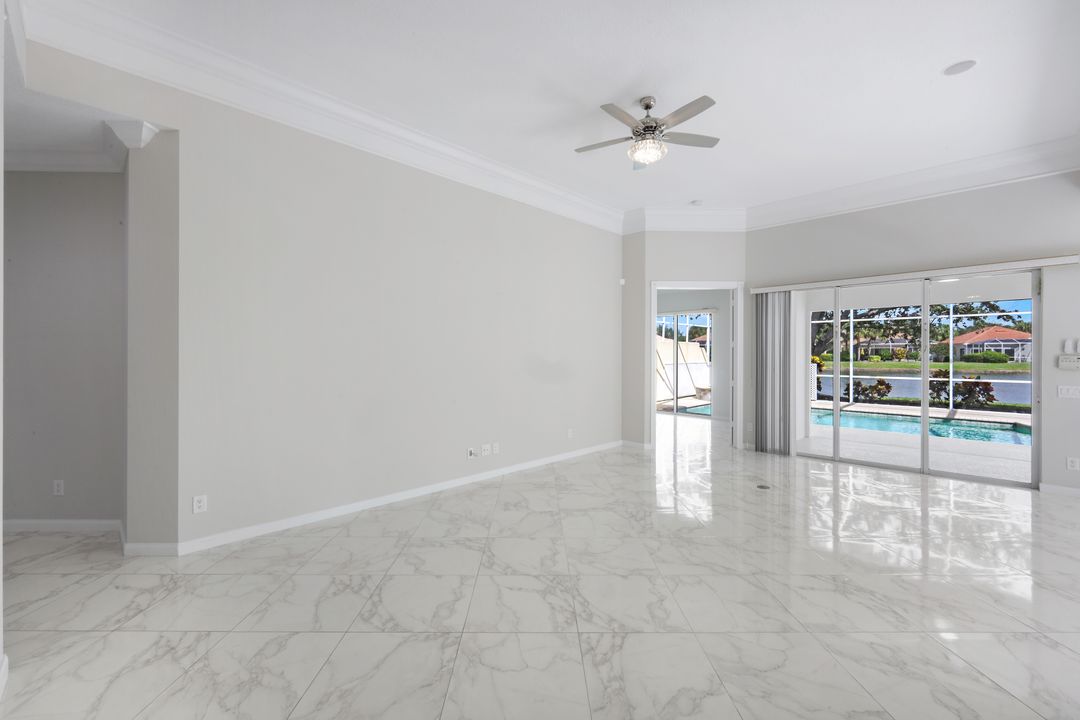 3759 Whidbey Way, Naples, FL 34119