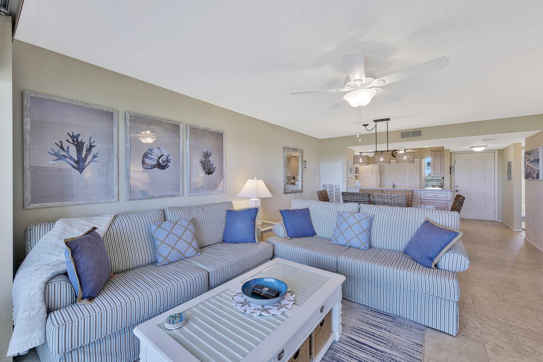 301 Stevens Landing Dr #C-301, Marco Island, FL 34145