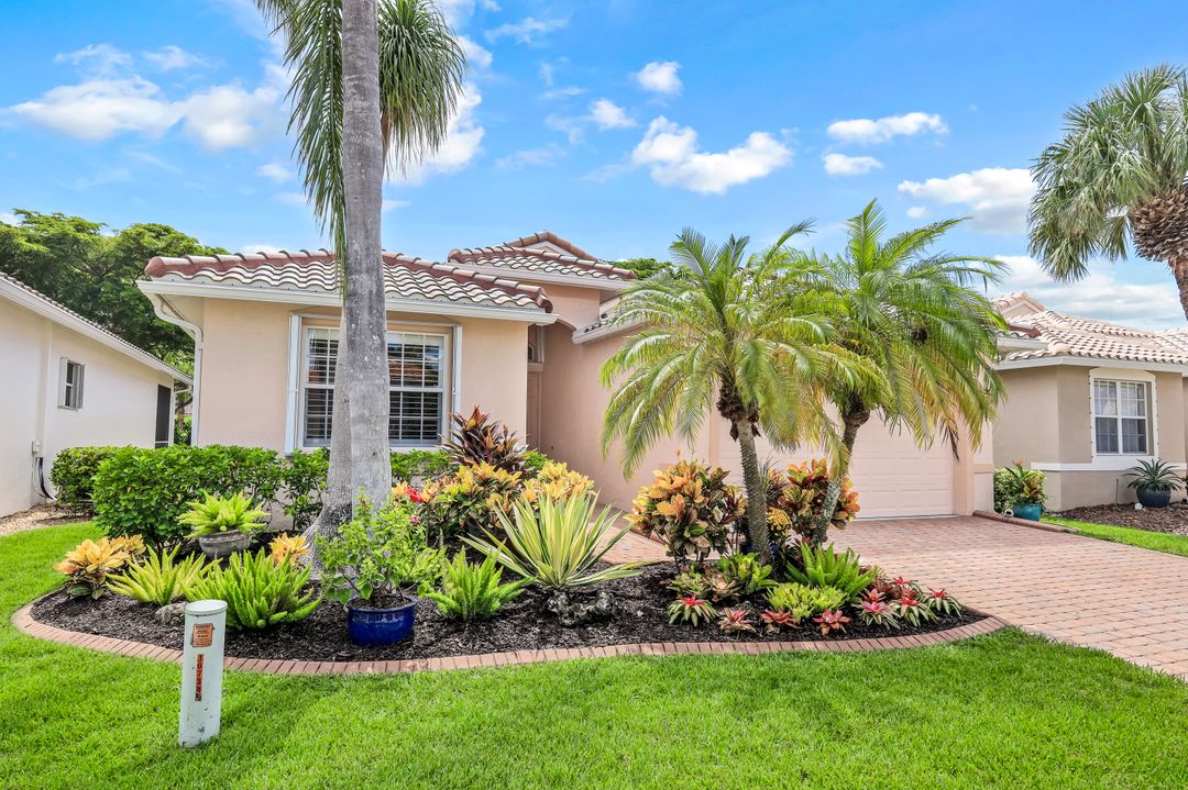 9146 Springview Loop, Estero, FL 33928