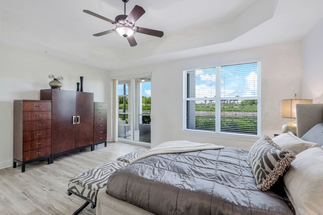 9220 Quartz Ln #101, Naples, FL 34120