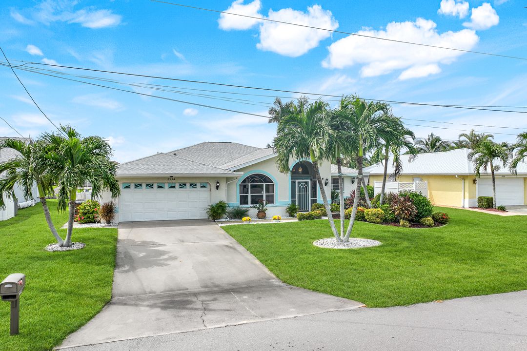 2934 SE 10th Pl, Cape Coral, FL 33904