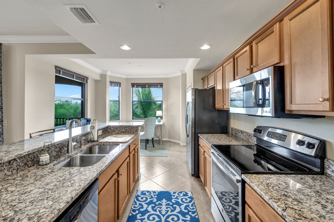 9820 Giaveno Cir #1432, Naples, FL 34113