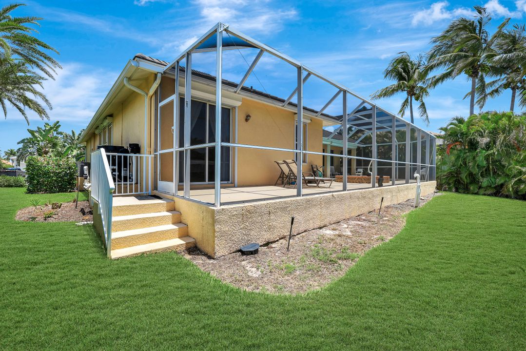 628 Hernando Dr, Marco Island, FL 34145