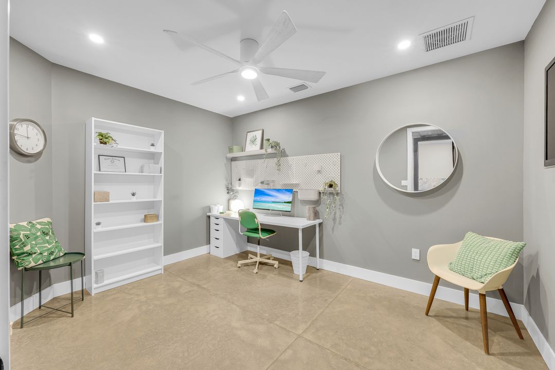 4412 Pinetree Blvd, Saint James City, FL 33956