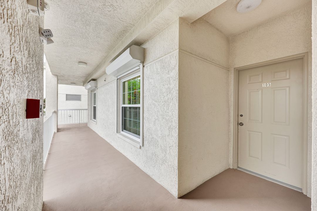 4130 Bayhead Dr #105, Bonita Springs, FL 34134