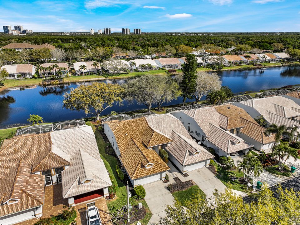 661 Captn Kate Ct, Naples, FL 34110