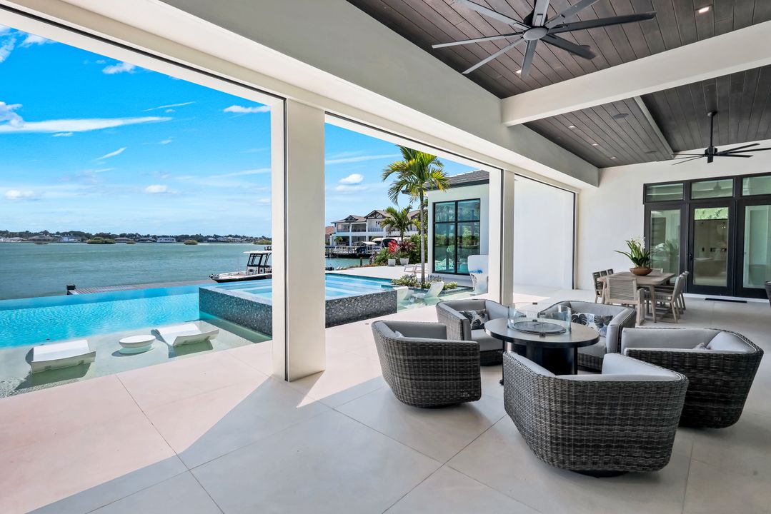 1631 Collingswood Ct, Marco Island, FL 34145