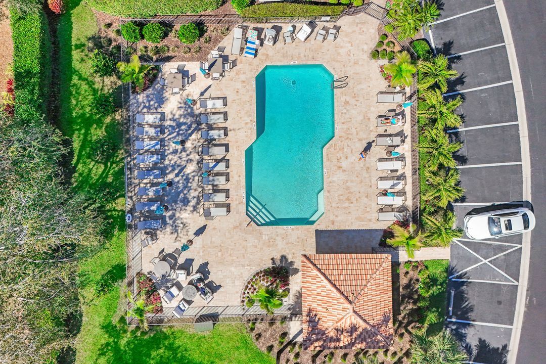 2385 Harmony Ln #204, Naples, FL 34109