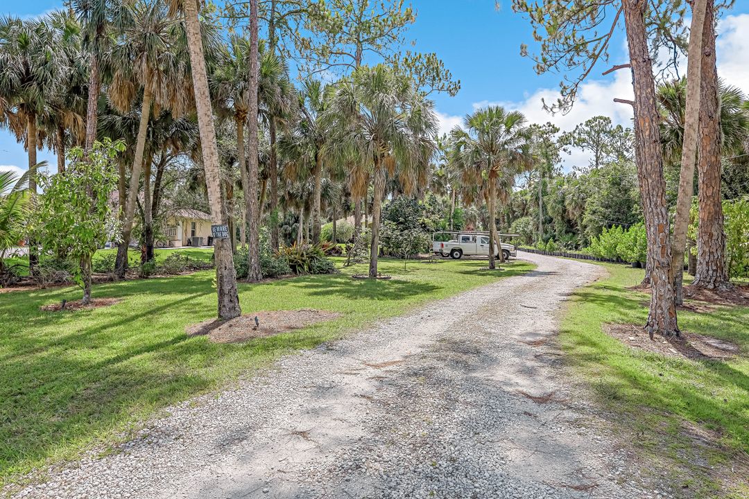 111 2nd St SE, Naples, FL 34117