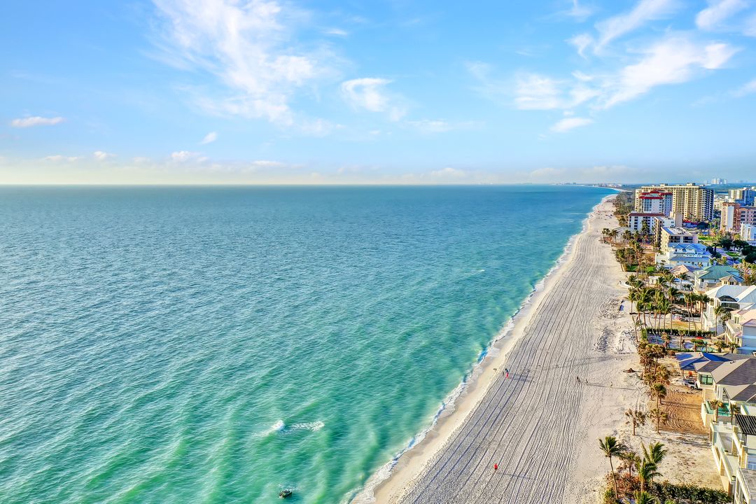 256 Tradewinds Ave, Naples, FL 34108