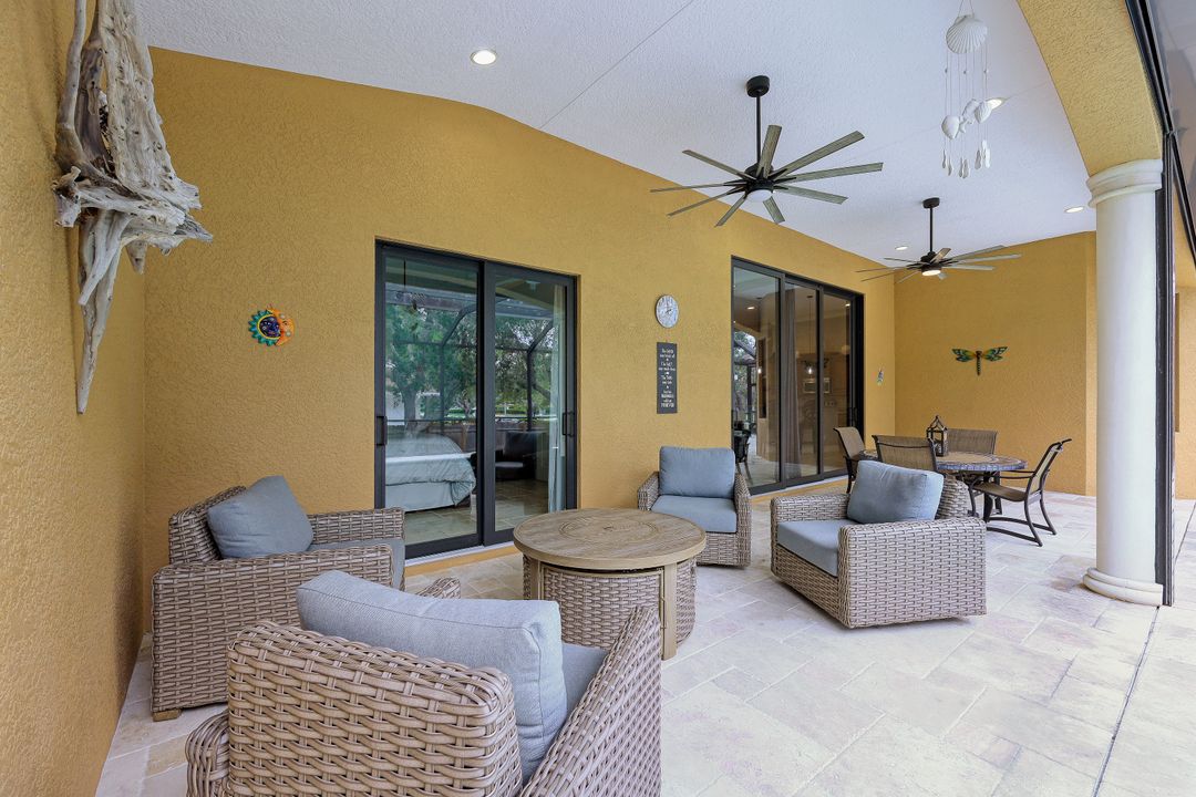 598 Fieldstone Dr, Marco Island, FL 34145