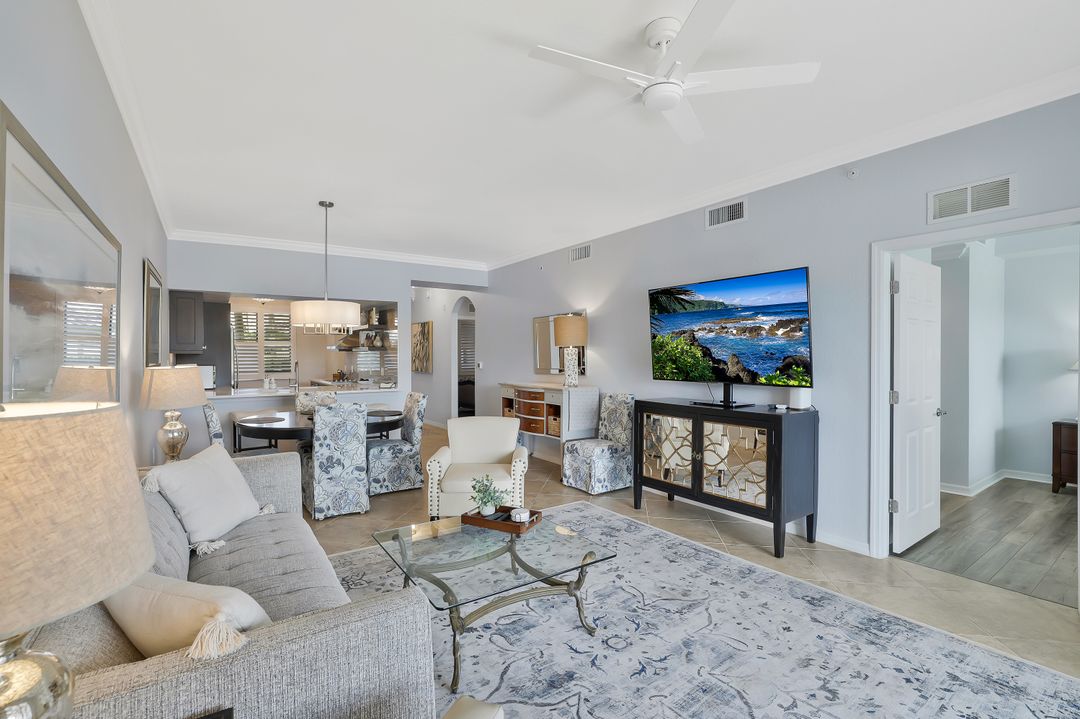 9731 Acqua Ct #505, Naples, FL 34113