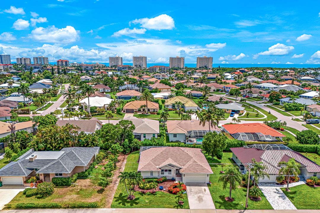711 Tigertail Ct, Marco Island, FL 34145