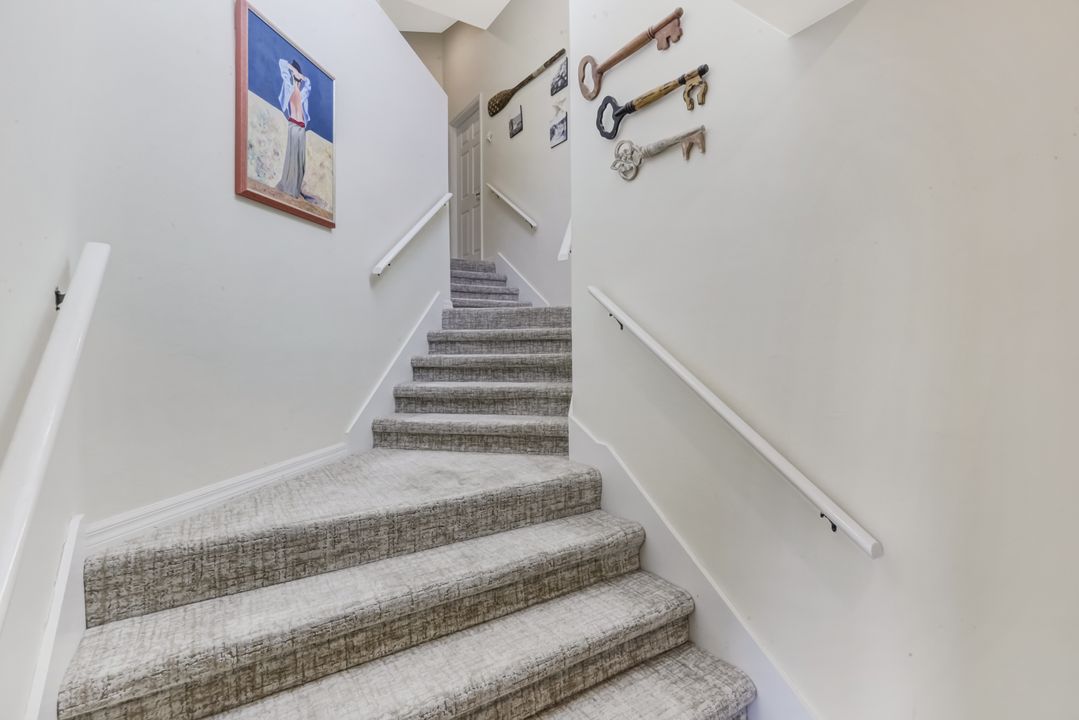 8265 Danbury Blvd #203, Naples, FL 34120