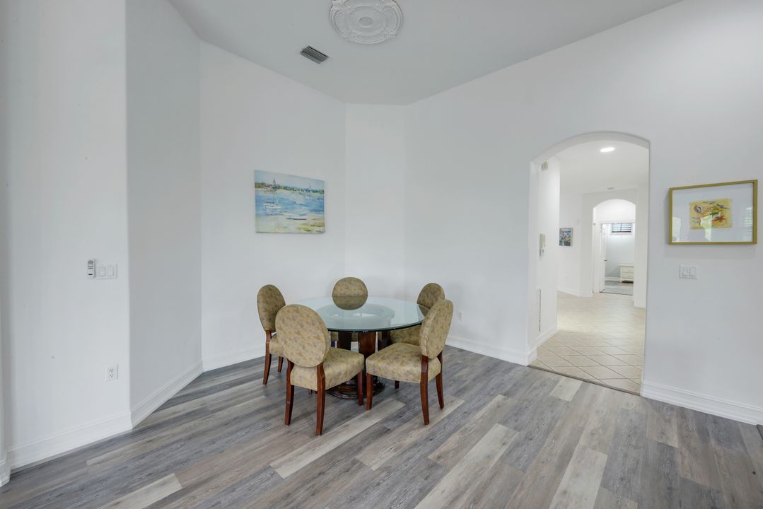 1277 Rialto Way #201, Naples, FL 34114