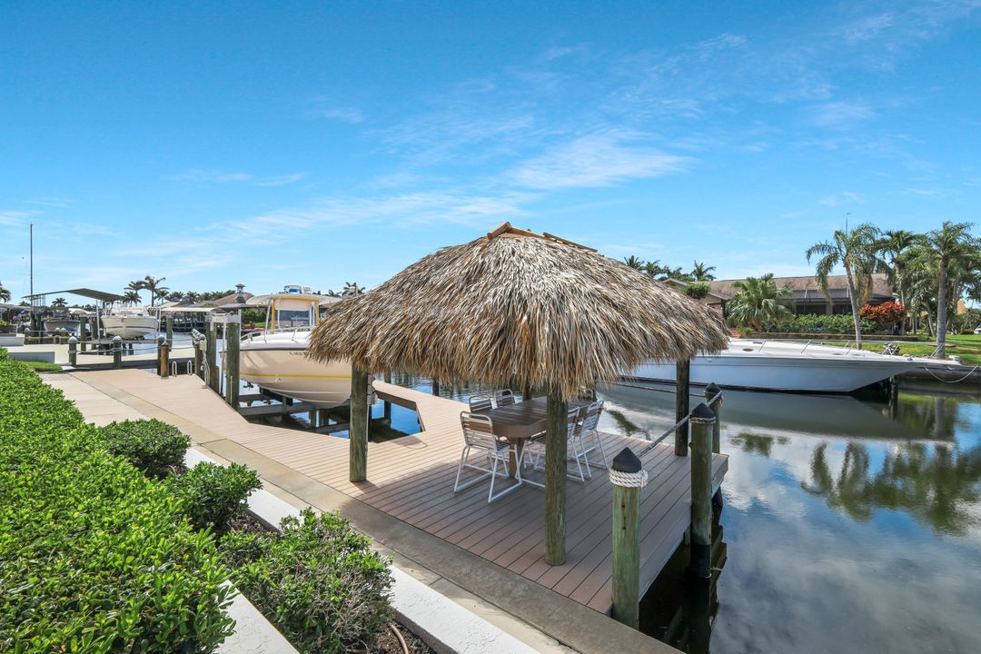 1428 SW 52nd Ln, Cape Coral, FL 33914