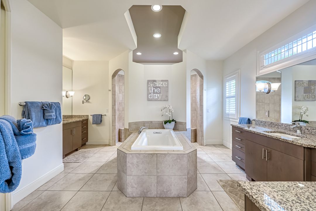 4432 SW 19th Pl, Cape Coral, FL 33914
