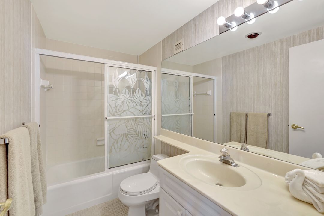 140 Seaview Ct #1803, Marco Island, FL 34145