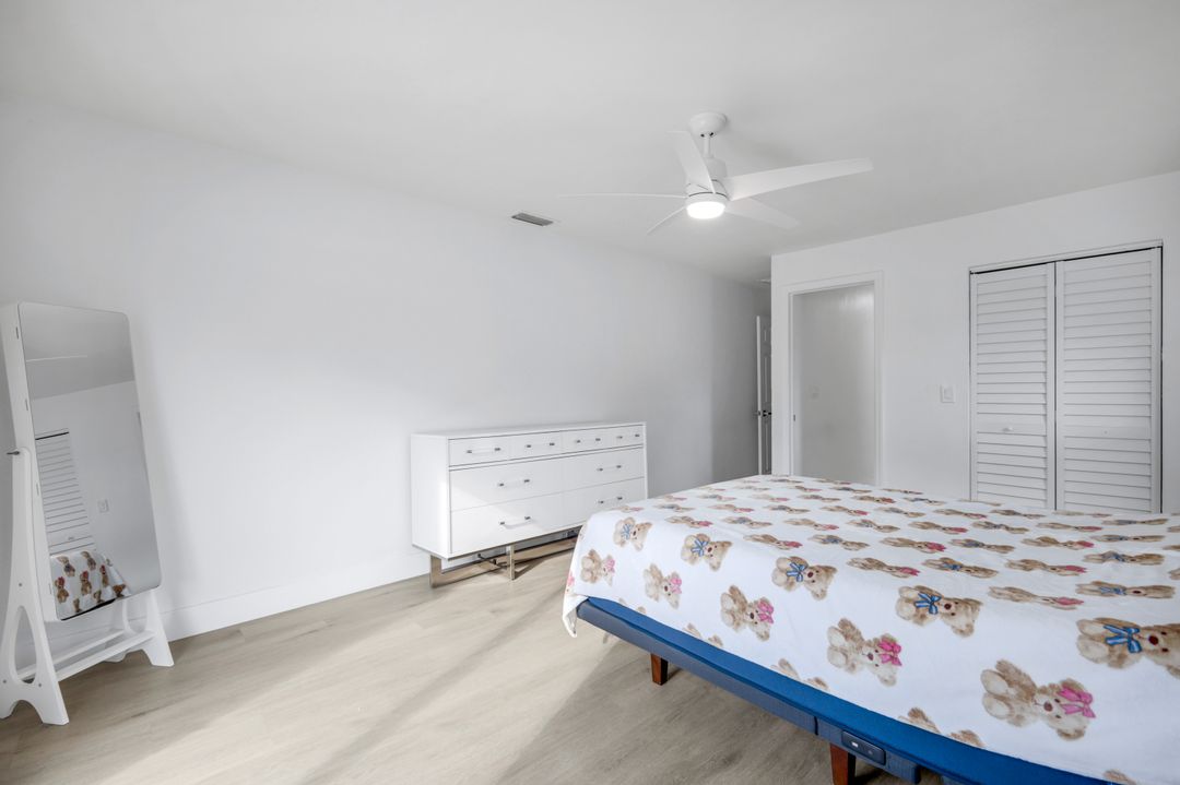 27153 Edenbridge Ct, Bonita Springs, FL 34135