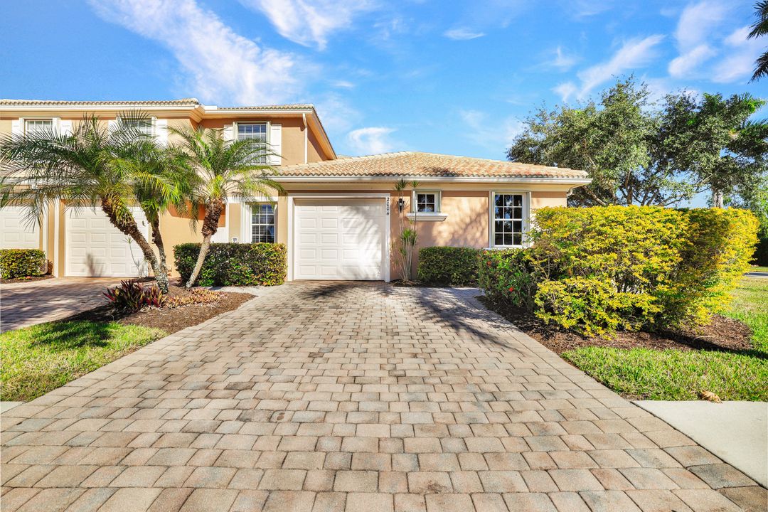 14685 Cranberry Ct #2004, Naples, FL 34114