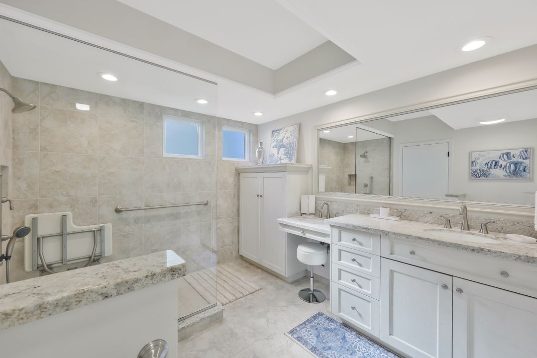 780 Willowbrook Dr #701, Naples, FL 34108