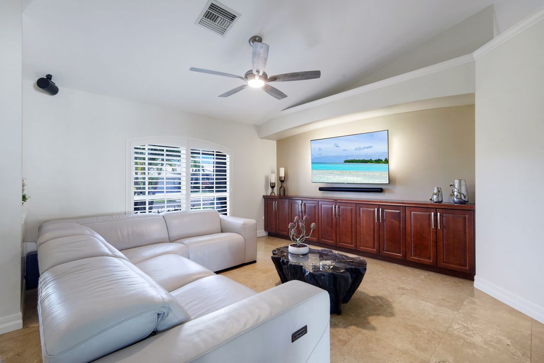 4312 SW 25th Pl, Cape Coral, FL 33914