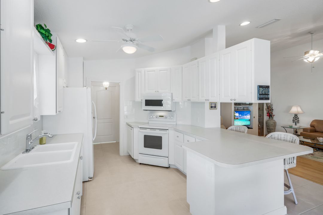 3609 Exuma Way, Naples, FL 34119