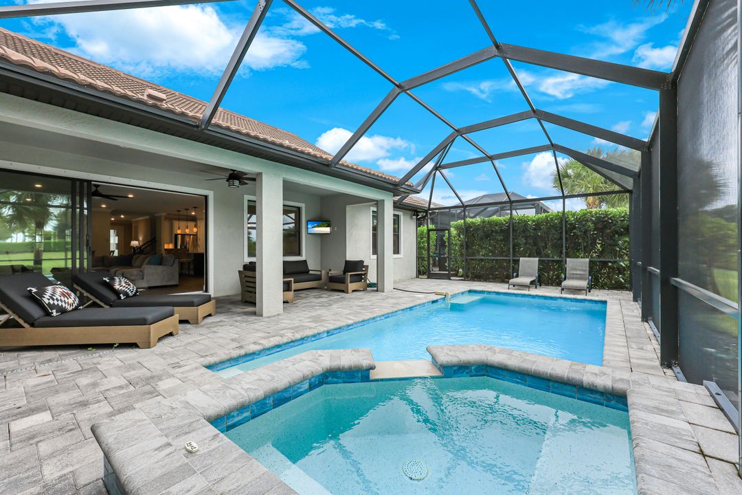 19252 Aqua Shore Dr, Fort Myers , FL 33913