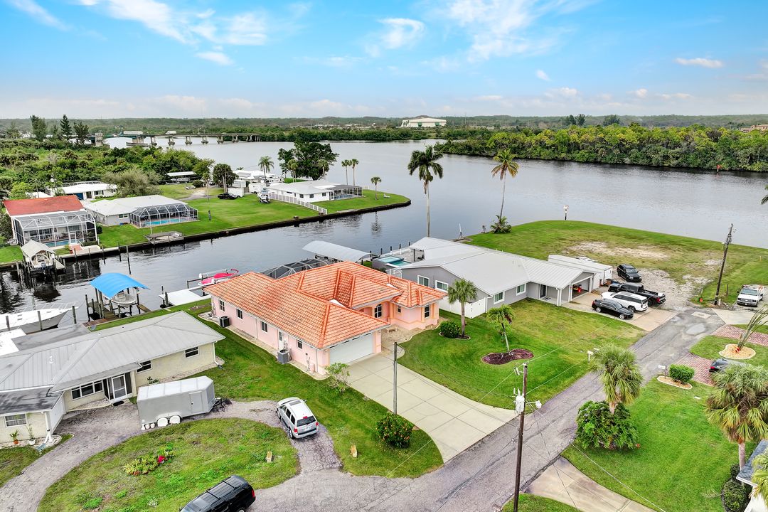 2197 Havana Ave, Fort Myers, FL 33905