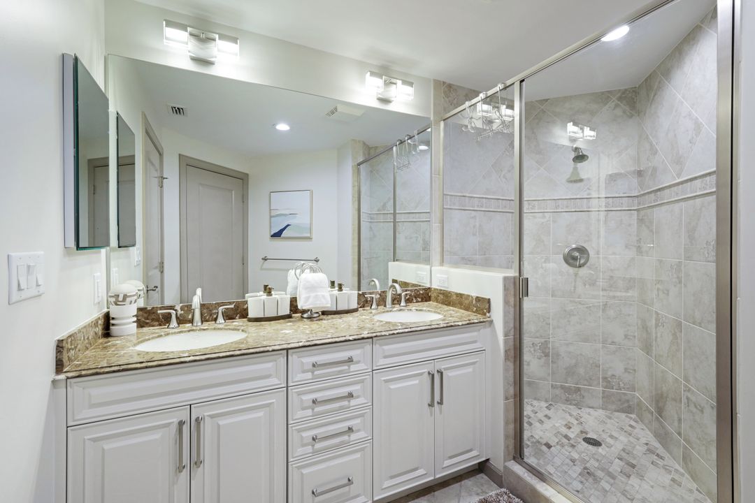 5793 Cape Harbour Dr #1214, Cape Coral, FL 33914